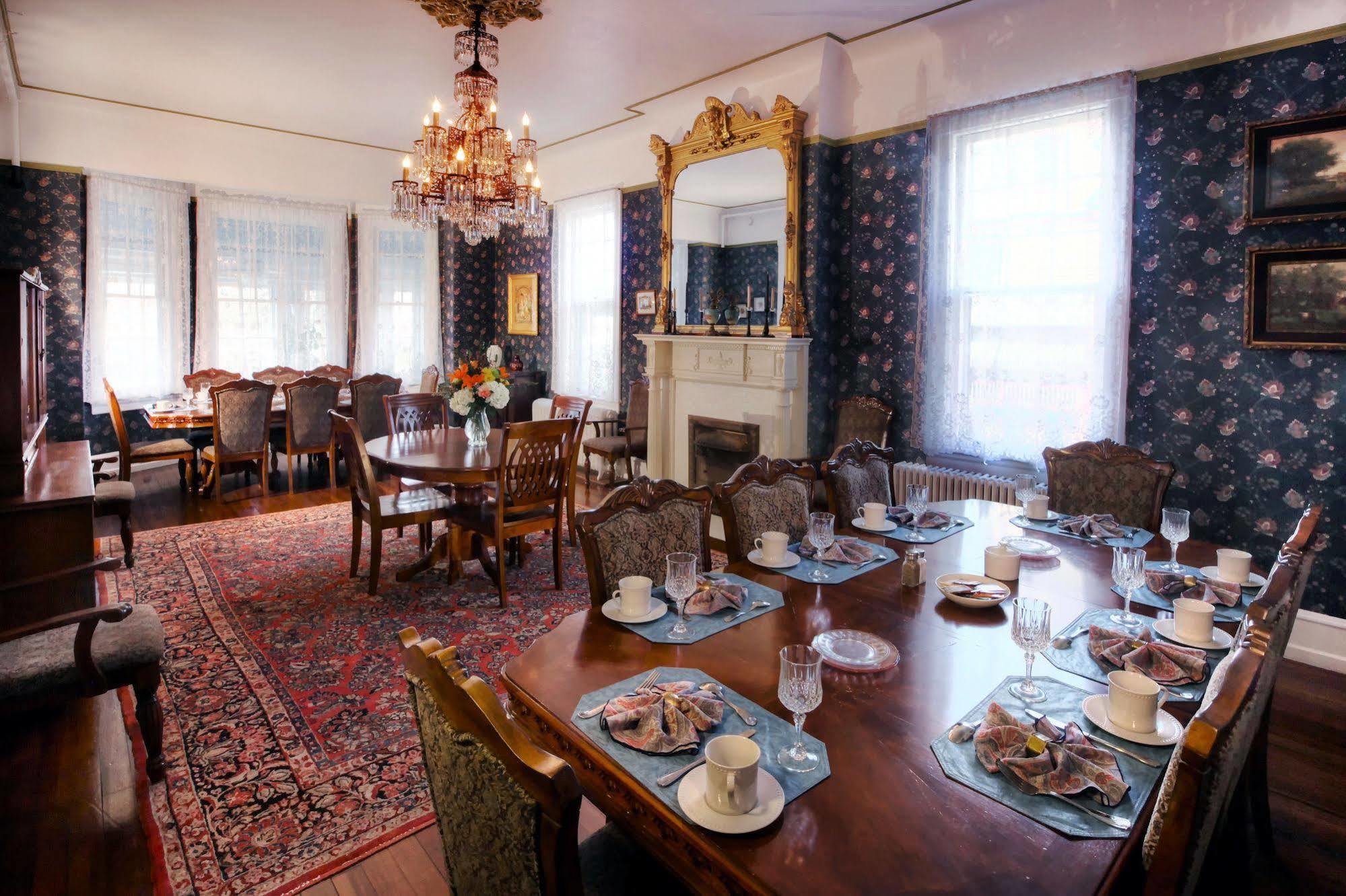 Wilbraham Mansion Hotel เคปเมย์ ภายนอก รูปภาพ